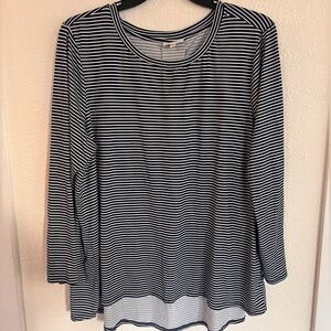 Studio B long sleeve top size 1x , navy blue & white striped